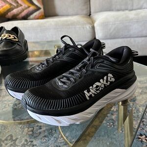 Hoka Bondi 7
